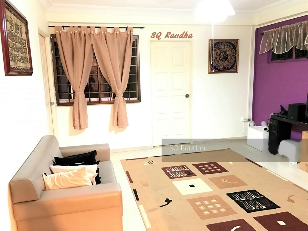 Blk 325 Jurong East Street 31 (Jurong East), HDB Executive #138855672